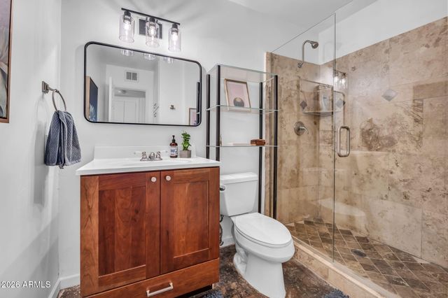 8335 E WELDON Avenue, Scottsdale, AZ 85251