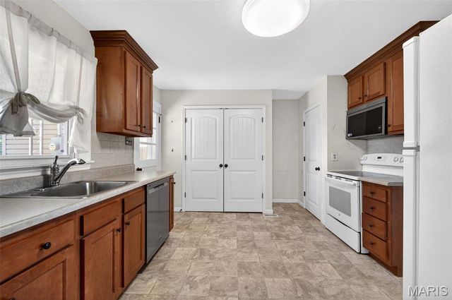 204 Sunshine Drive, Festus, MO 63028