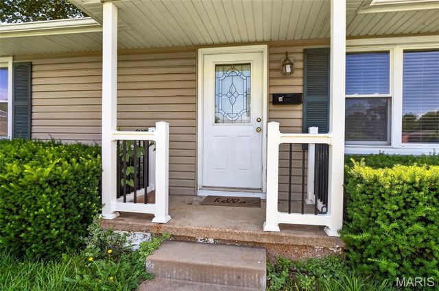 204 Sunshine Drive, Festus, MO 63028