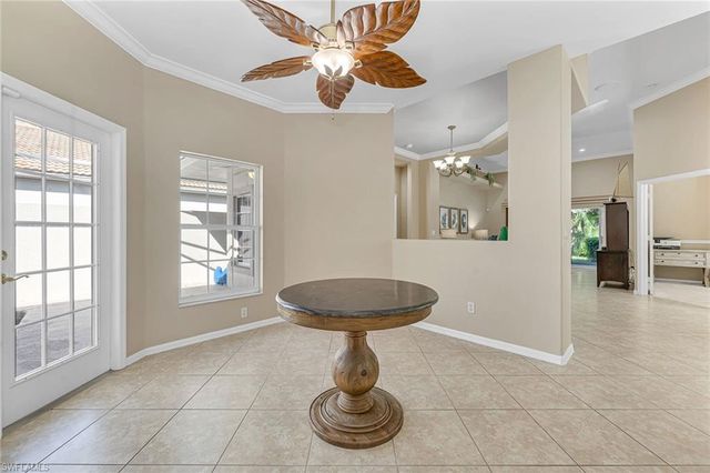 104 Glen Eagle CIR, Naples, FL 34104