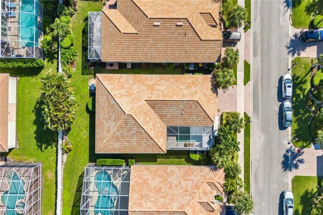 104 Glen Eagle CIR, Naples, FL 34104