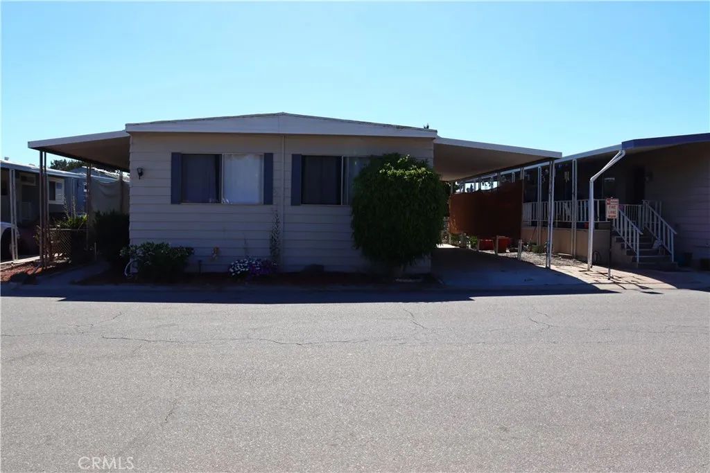 142 Via Rosal, Camarillo, CA 93012