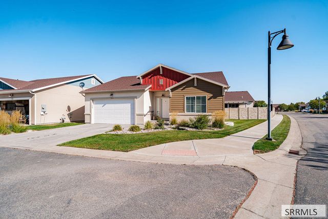 1876 Warm Springs Road, Idaho Falls, ID 83402
