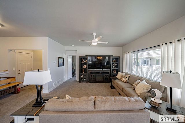 1876 Warm Springs Road, Idaho Falls, ID 83402
