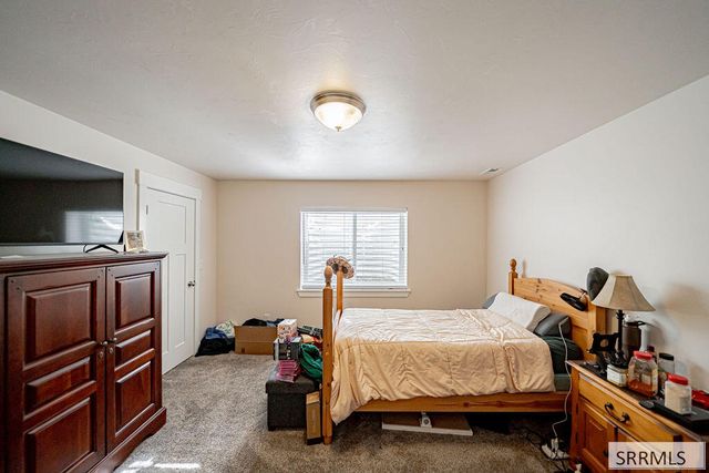 1876 Warm Springs Road, Idaho Falls, ID 83402