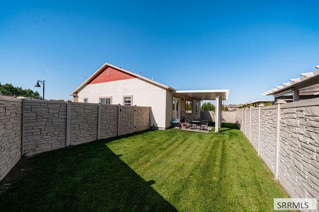 1876 Warm Springs Road, Idaho Falls, ID 83402