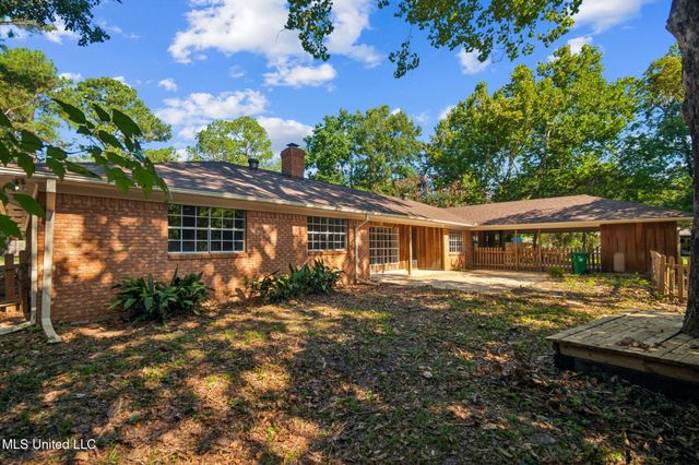102 Friars Cove, Clinton, MS 39056