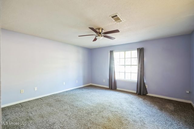 102 Friars Cove, Clinton, MS 39056