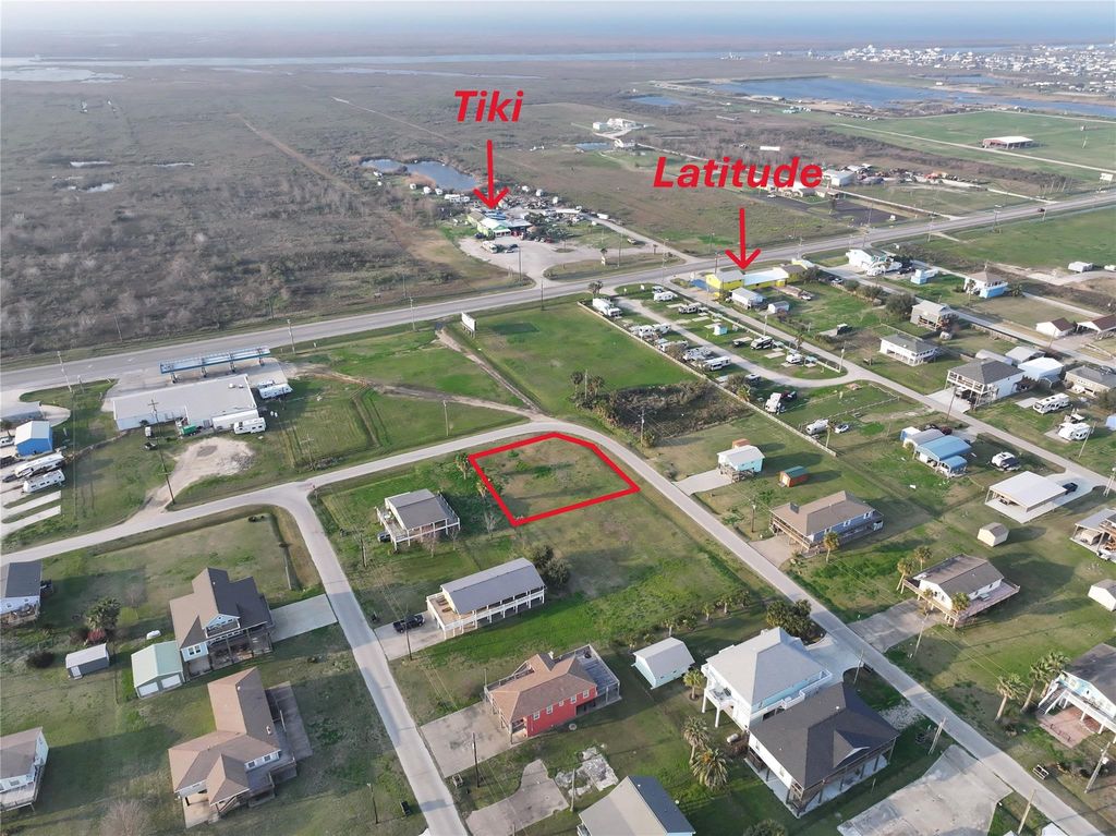 1354 Skyline Drive, Crystal Beach, TX 77650