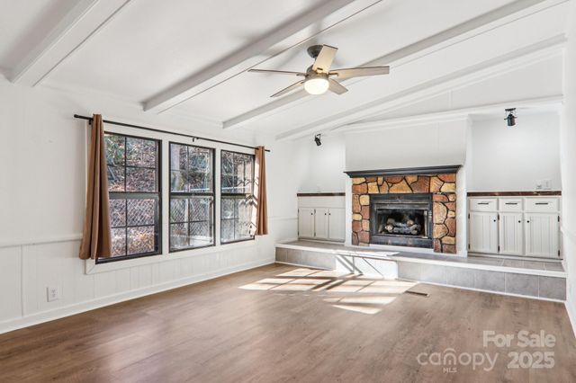 53 Woodscape Drive, Mills River, NC 28759