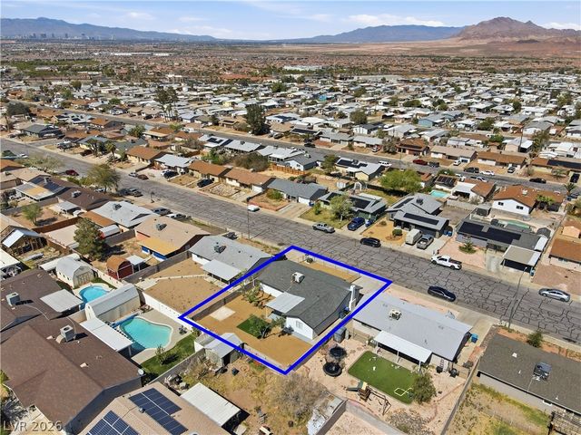 242 Kirk Avenue, Henderson, NV 89015