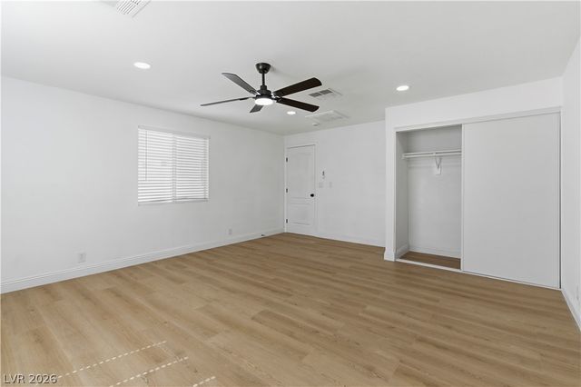 242 Kirk Avenue, Henderson, NV 89015