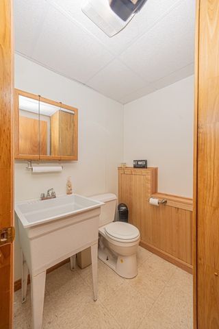 42 Lakeview Blvd, Plymouth, MA 02360