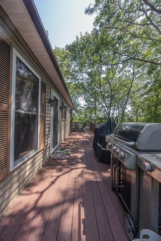 42 Lakeview Blvd, Plymouth, MA 02360