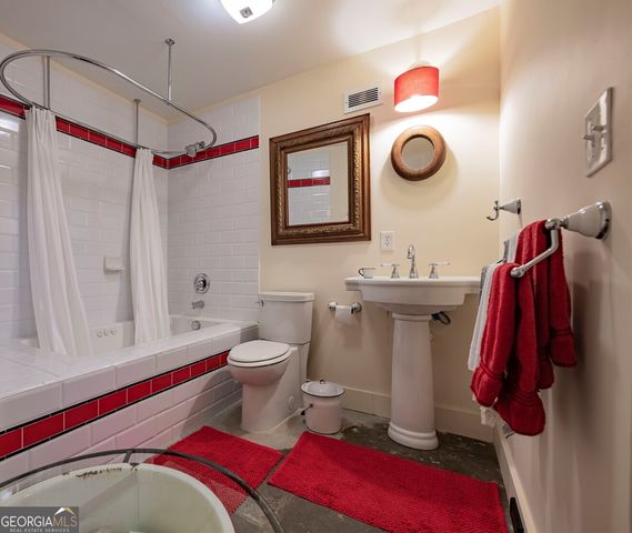 881 Memorial Drive SE 100, Atlanta, GA 30316