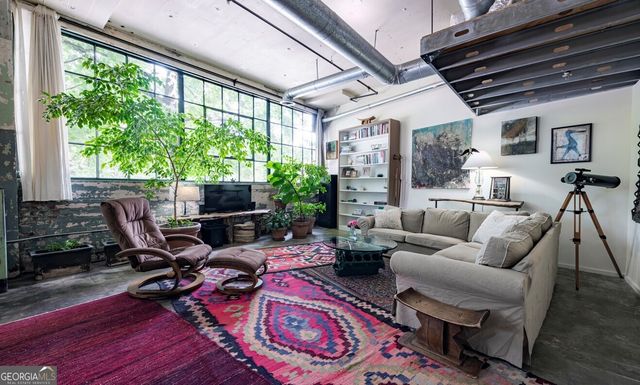 881 Memorial Drive SE 100, Atlanta, GA 30316