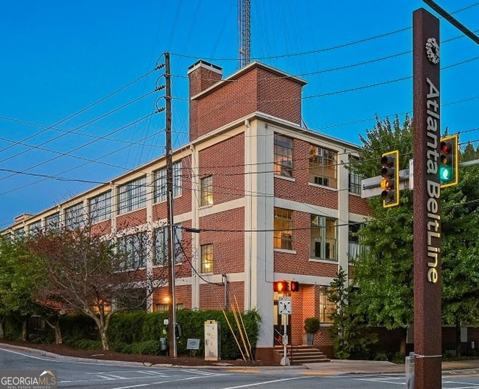 881 Memorial Drive SE 100, Atlanta, GA 30316