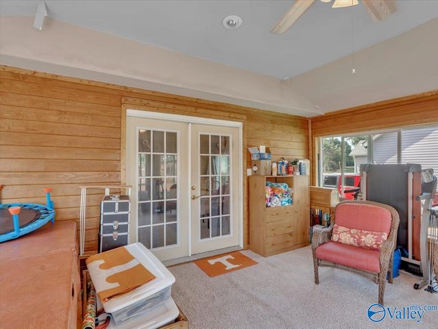 18692 Sulphur Creek Drive, Elkmont, AL 35620