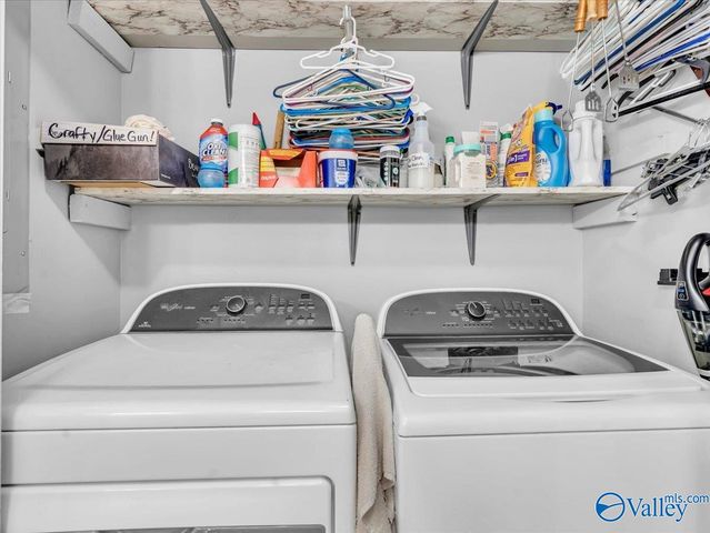 18692 Sulphur Creek Drive, Elkmont, AL 35620