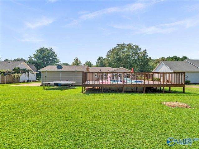 18692 Sulphur Creek Drive, Elkmont, AL 35620