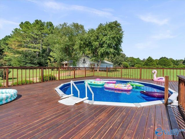 18692 Sulphur Creek Drive, Elkmont, AL 35620