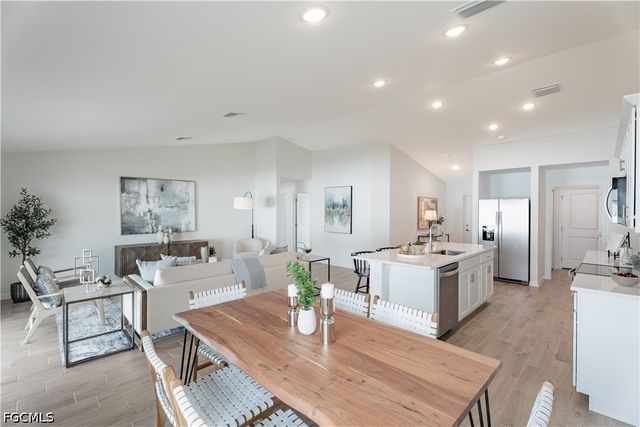 1313 SE 3rd ST, Cape Coral, FL 33990