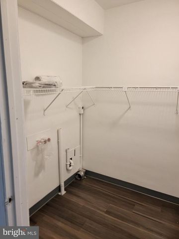 1639 PERKINS LANE, Beverly, NJ 08010