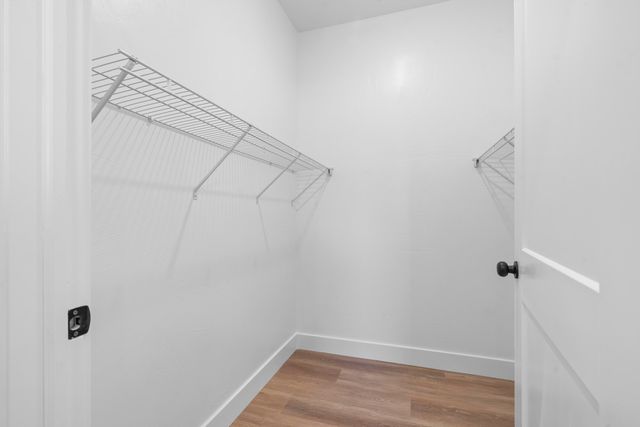 14765 E Whitetail Lane E, Stockton, MO 65785