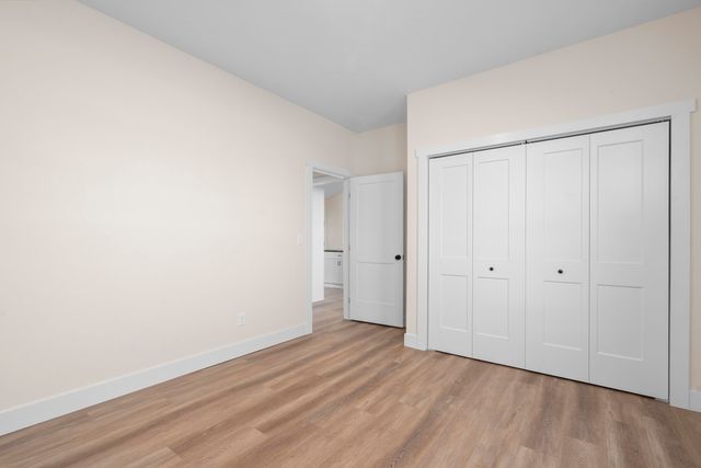 14765 E Whitetail Lane E, Stockton, MO 65785