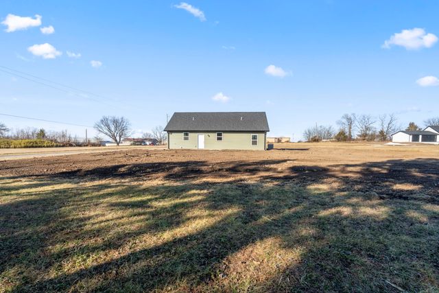 14765 E Whitetail Lane E, Stockton, MO 65785