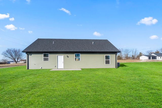 14765 E Whitetail Lane E, Stockton, MO 65785