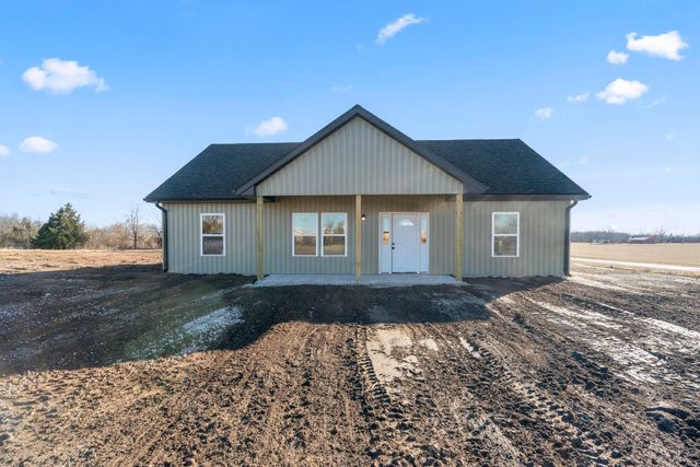 14765 E Whitetail Lane E, Stockton, MO 65785