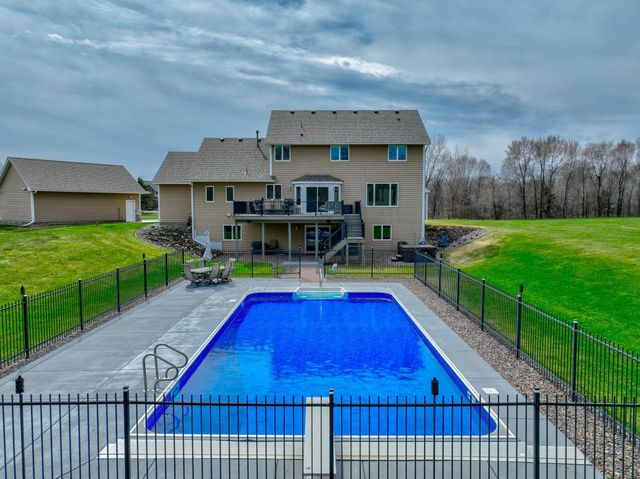 1480 Oryan Trail N, Stillwater, MN 55082