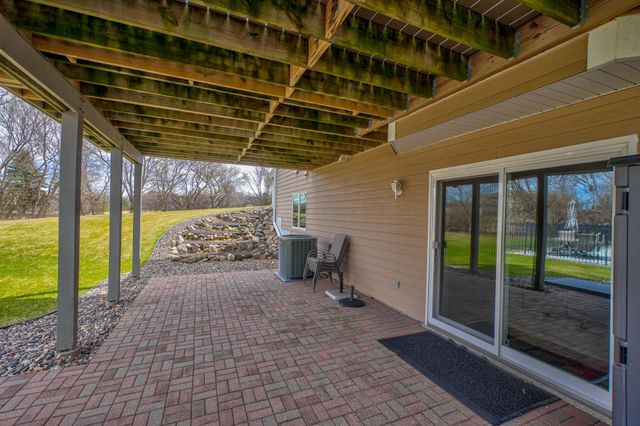 1480 Oryan Trail N, Stillwater, MN 55082