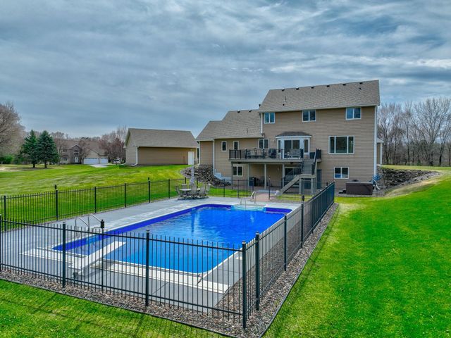 1480 Oryan Trail N, Stillwater, MN 55082