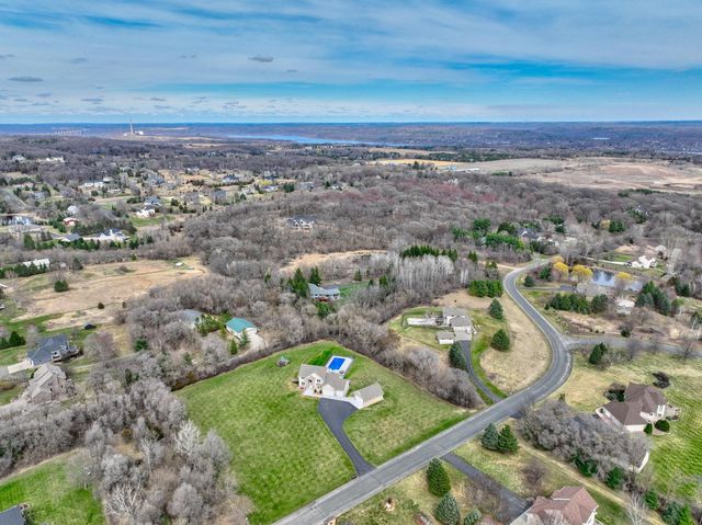 1480 Oryan Trail N, Stillwater, MN 55082
