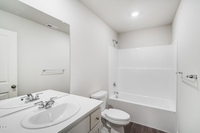16640 Memorial Lane, La Pine, OR 97739