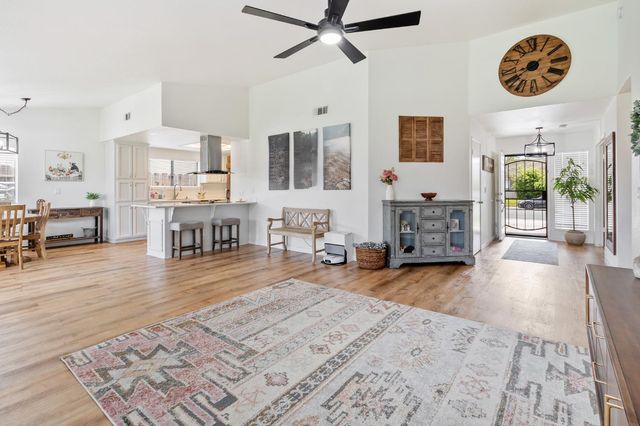 3217 Matterhorn Way, Ceres, CA 95307