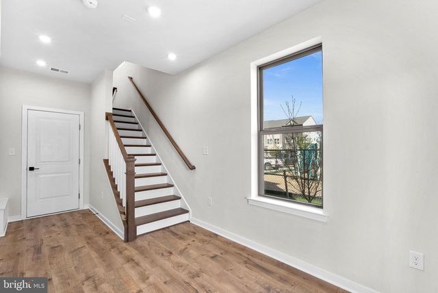 19708 SEPIA SQ, Ashburn, VA 20147