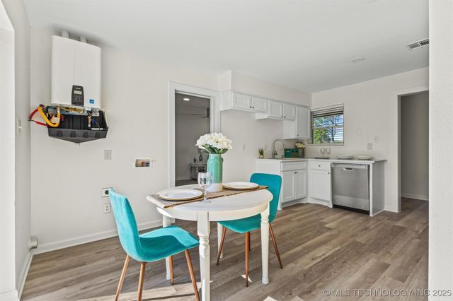 110 E Main, Achille, OK 74720