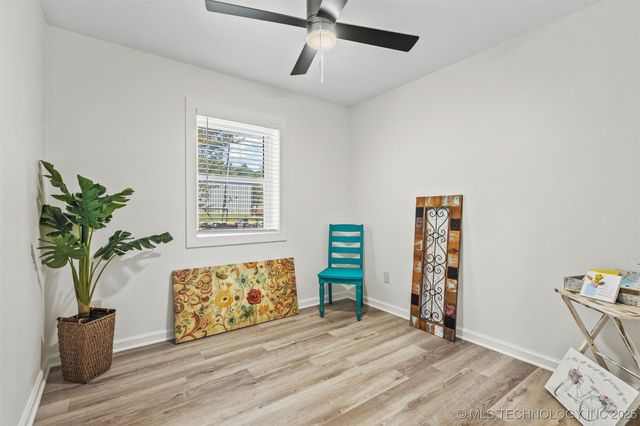 110 E Main, Achille, OK 74720