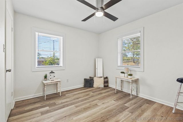 110 E Main, Achille, OK 74720