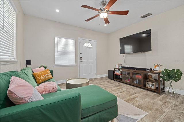3808 N TAMPA STREET, Tampa, FL 33603