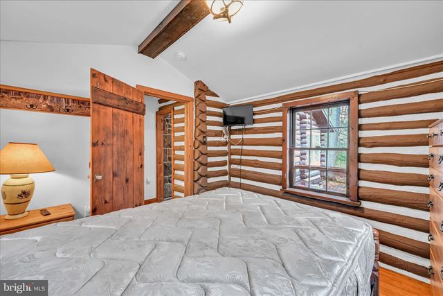 16 SHORT LN, Jonestown, PA 17038