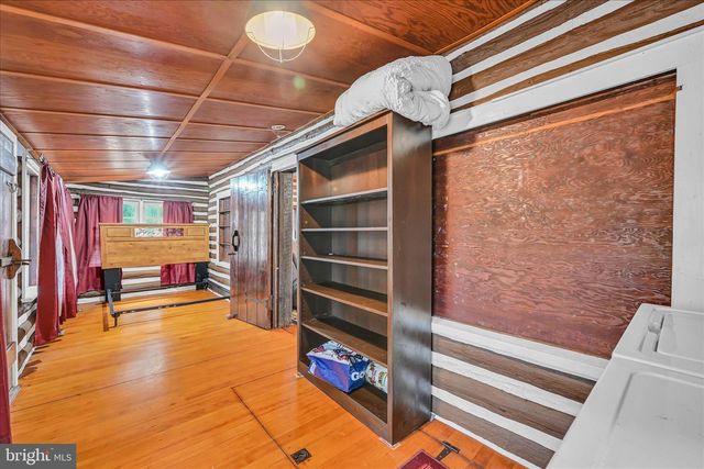 16 SHORT LN, Jonestown, PA 17038