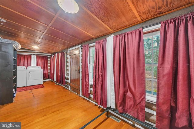 16 SHORT LN, Jonestown, PA 17038