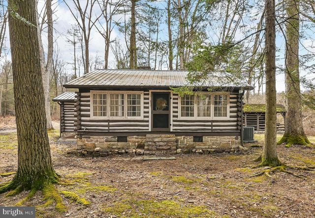 16 SHORT LN, Jonestown, PA 17038