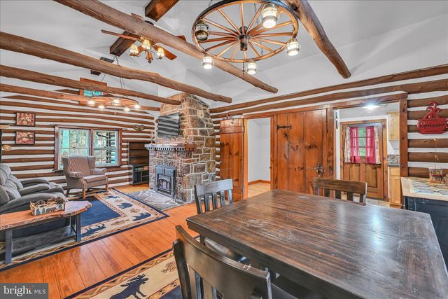 16 SHORT LN, Jonestown, PA 17038