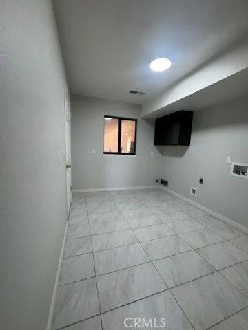 7813 Nairn Court, Bakersfield, CA 93309