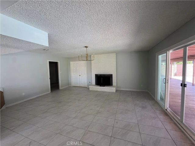 7813 Nairn Court, Bakersfield, CA 93309